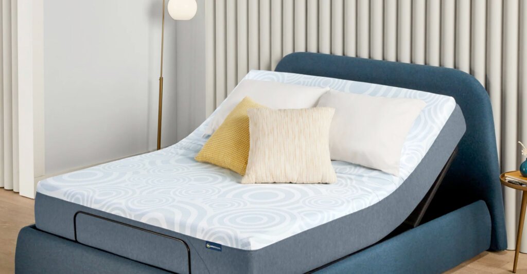 Mattress on an adjustable bed base